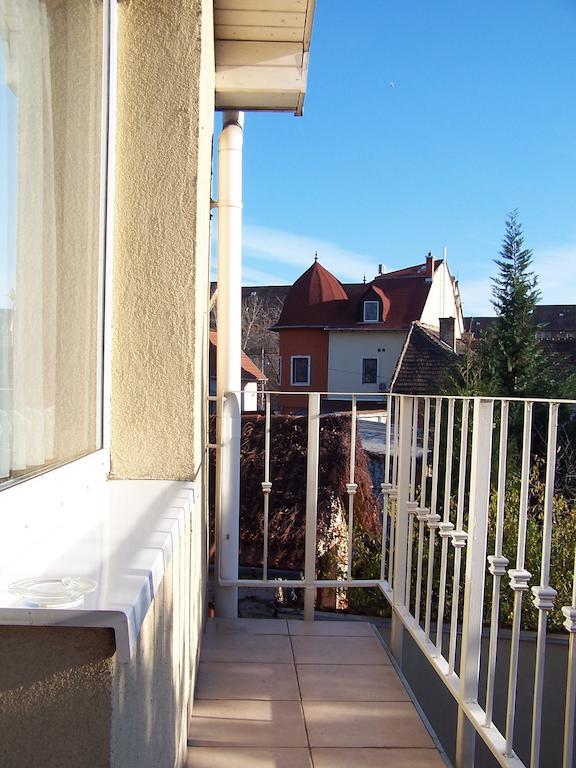 Akácia Apartman Budapest Habitación foto